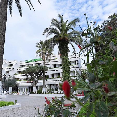 Rais Hotel Algiers Luaran gambar