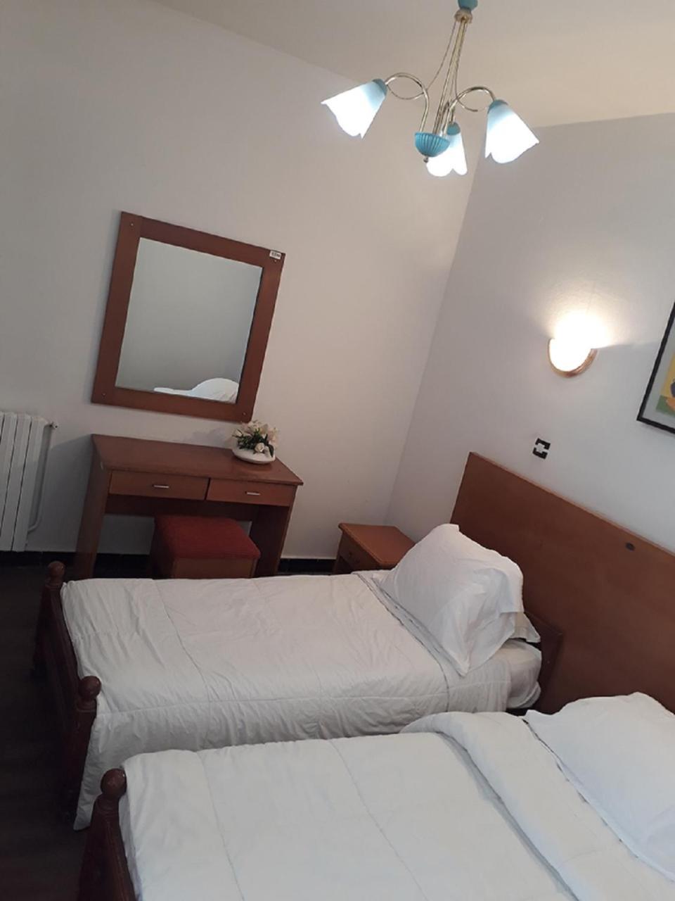 Rais Hotel Algiers Luaran gambar